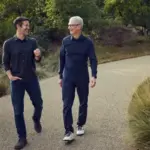 John Ternus Jabat CEO Apple Gantikan Tim Cook