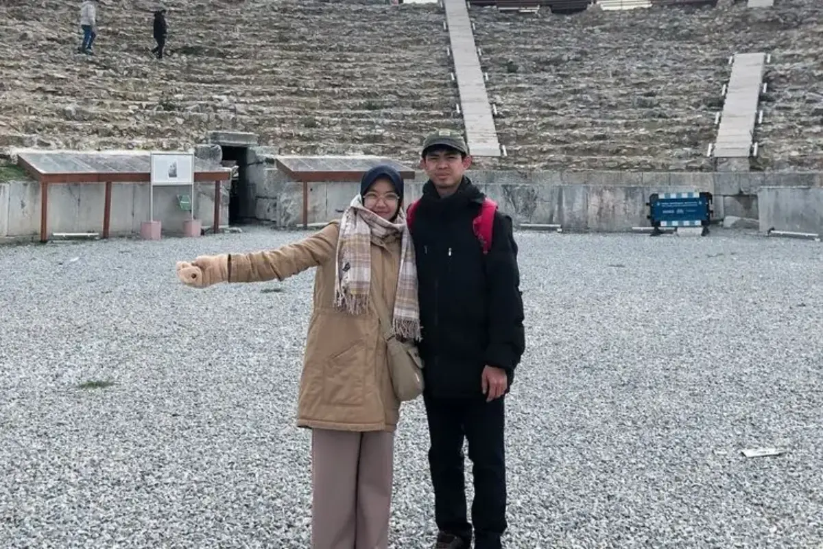 Kuat Bukan Berarti Harus Sendiri, Refleksi Perempuan Tangguh Masa Kini