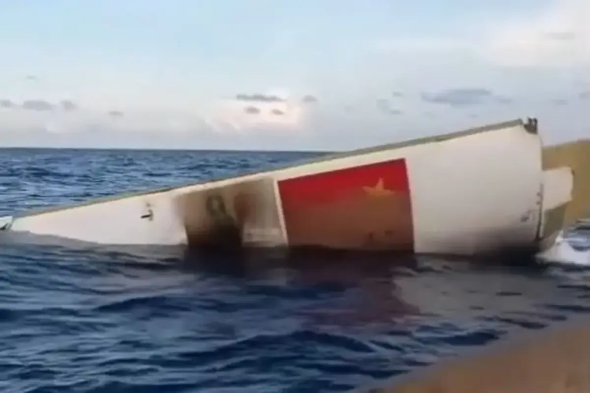Viral Temuan Diduga Puing Pesawat di Anambas, Ada Lambang Bendera China