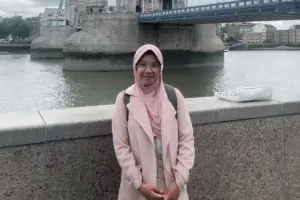 Didikan Orangtua Membentuk Ketangguhan Alfina Rahma hingga Tempuh S3 di Turki