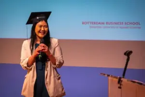 Ketangguhan Ruth Estika Menaklukkan Tantangan di Negeri Orang, Sukses Meniti Karier dari Nol