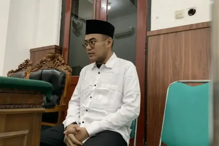 Satpam Kemenkum Jatim Curi Barang Kantor, TV 70 Inci Dijual Rp 200.000