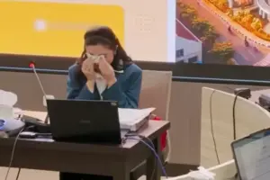 3 Kali Ganti Judul, Ashanty Menangis Lega Akhirnya Lulus Ujian Tertutup S3