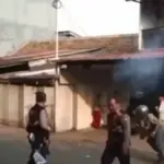 Penarikan Motor Berujung Bentrok, Warga dan Matel Saling Lempar di Cakung Jaktim