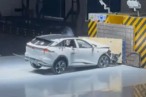 Menilik Ketatnya Uji Keselamatan Mobil Changan di China