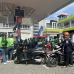 Ratusan Driver Ojol Antre Panjang di SPBU Malang demi BBM Gratis