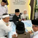 Dedi Mulyadi Jadi Saksi Nikah di KUA Depok, Tiap Pengantin Dapat Tabungan DP Rumah