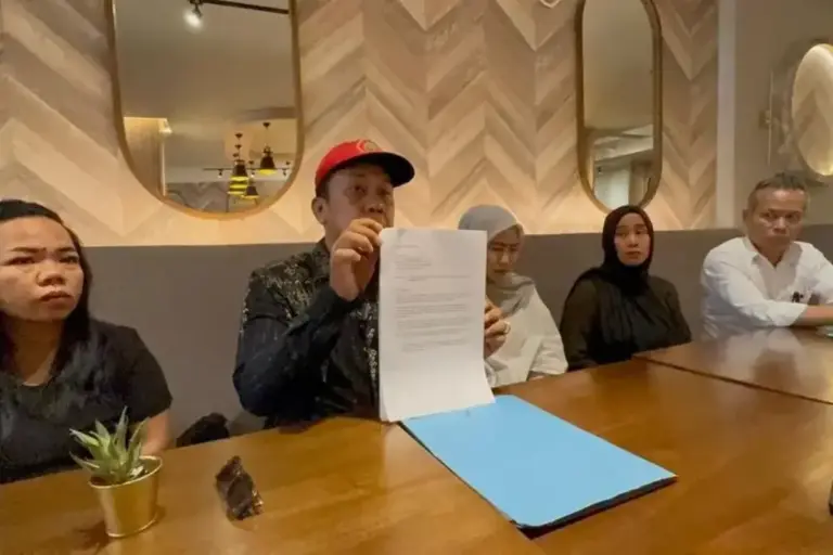 Viral Video Cekcok di Polresta Balikpapan: Kapolda Pertimbangkan Langkah Hukum, Warga Mengadu ke DPR RI